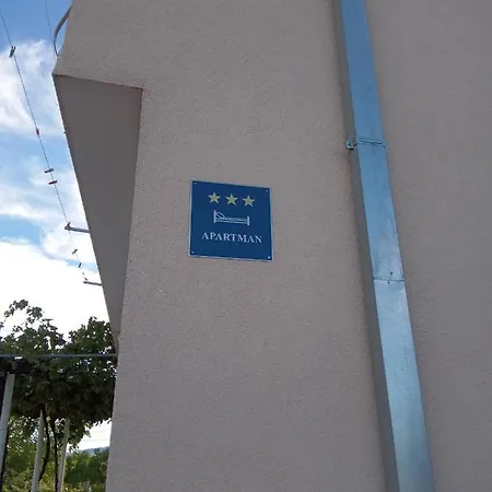 Apartman Mara Сasa de vacaciones *
