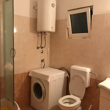Apartman Mara *